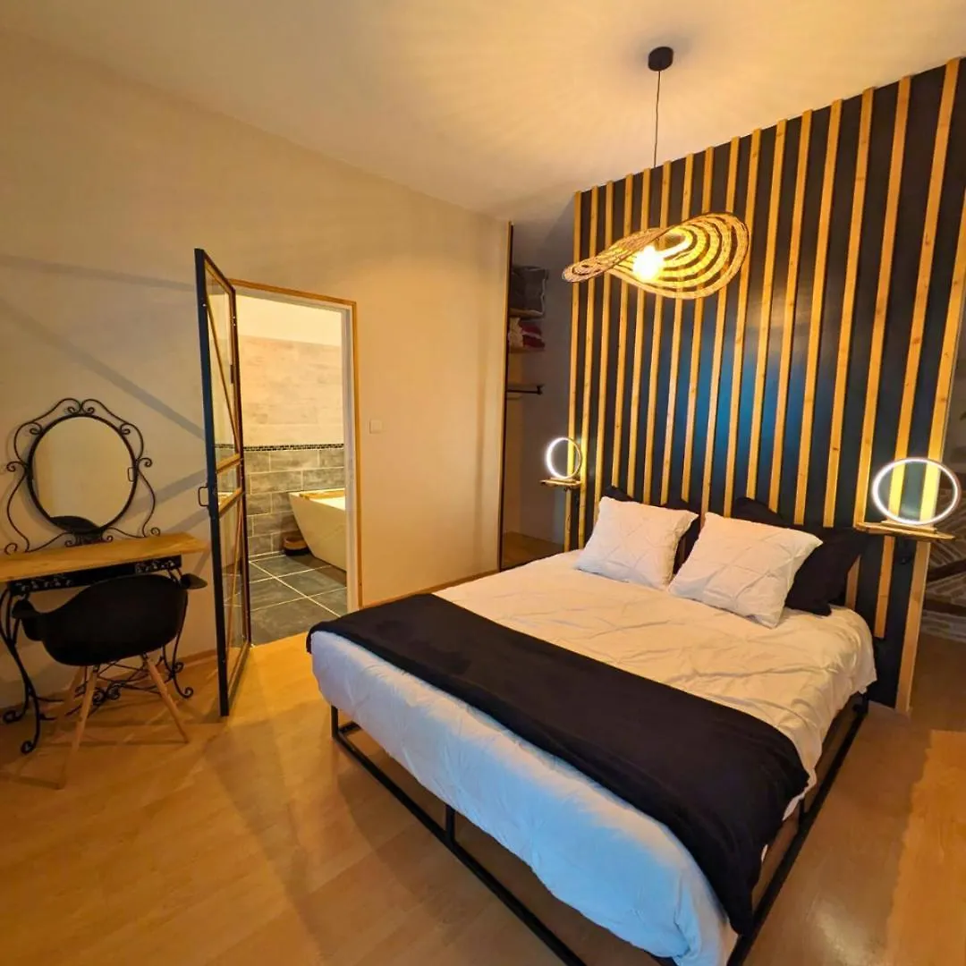Loft Entre Vignes Et Truffes - Gite En Provence Vaucluse Valreas France